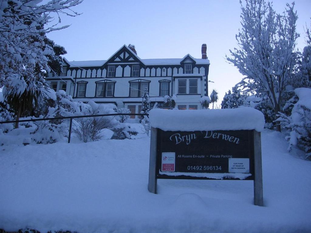 Bryn Derwen Guest House Конви Экстерьер фото