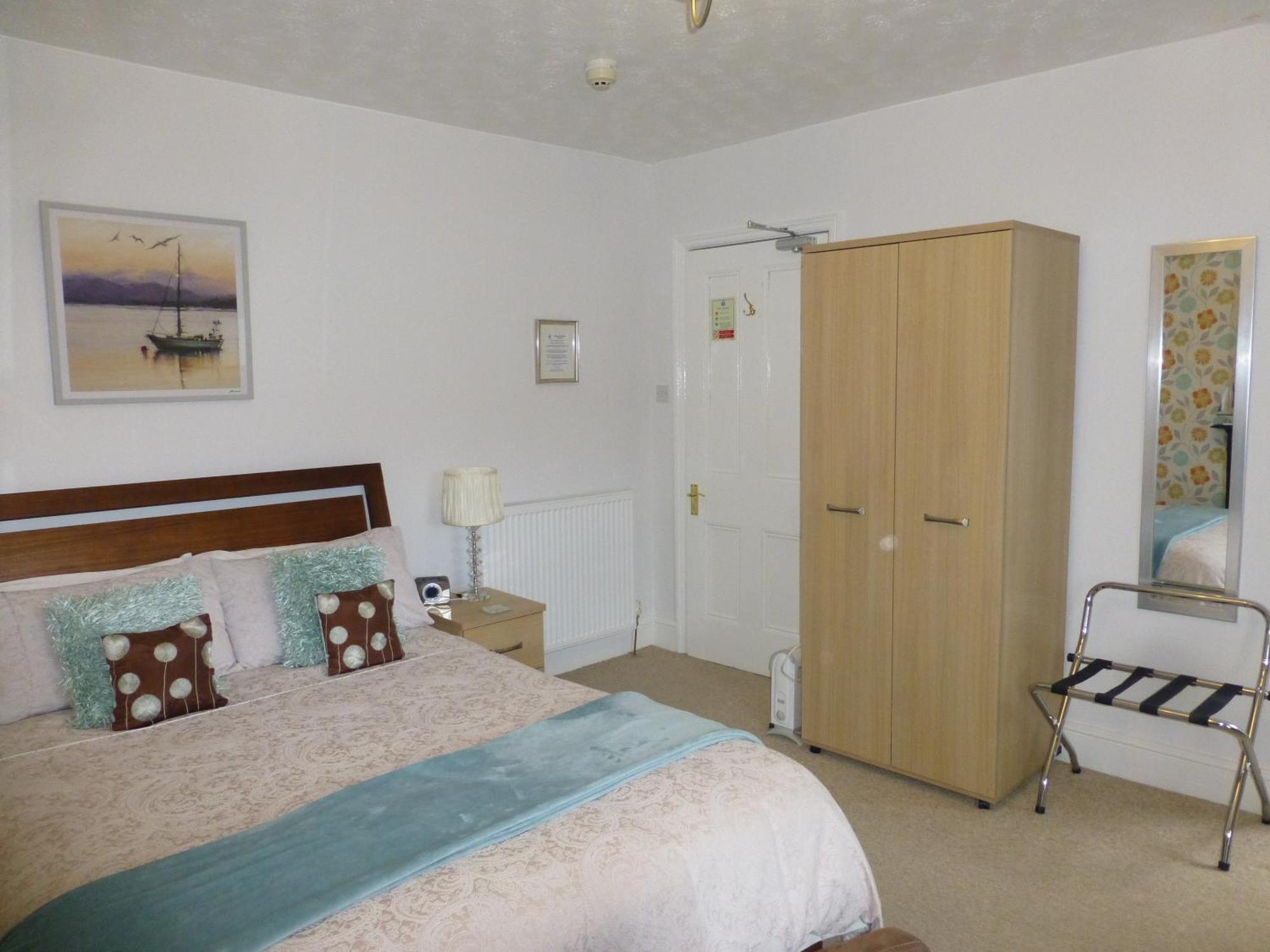 Bryn Derwen Guest House Конви Экстерьер фото