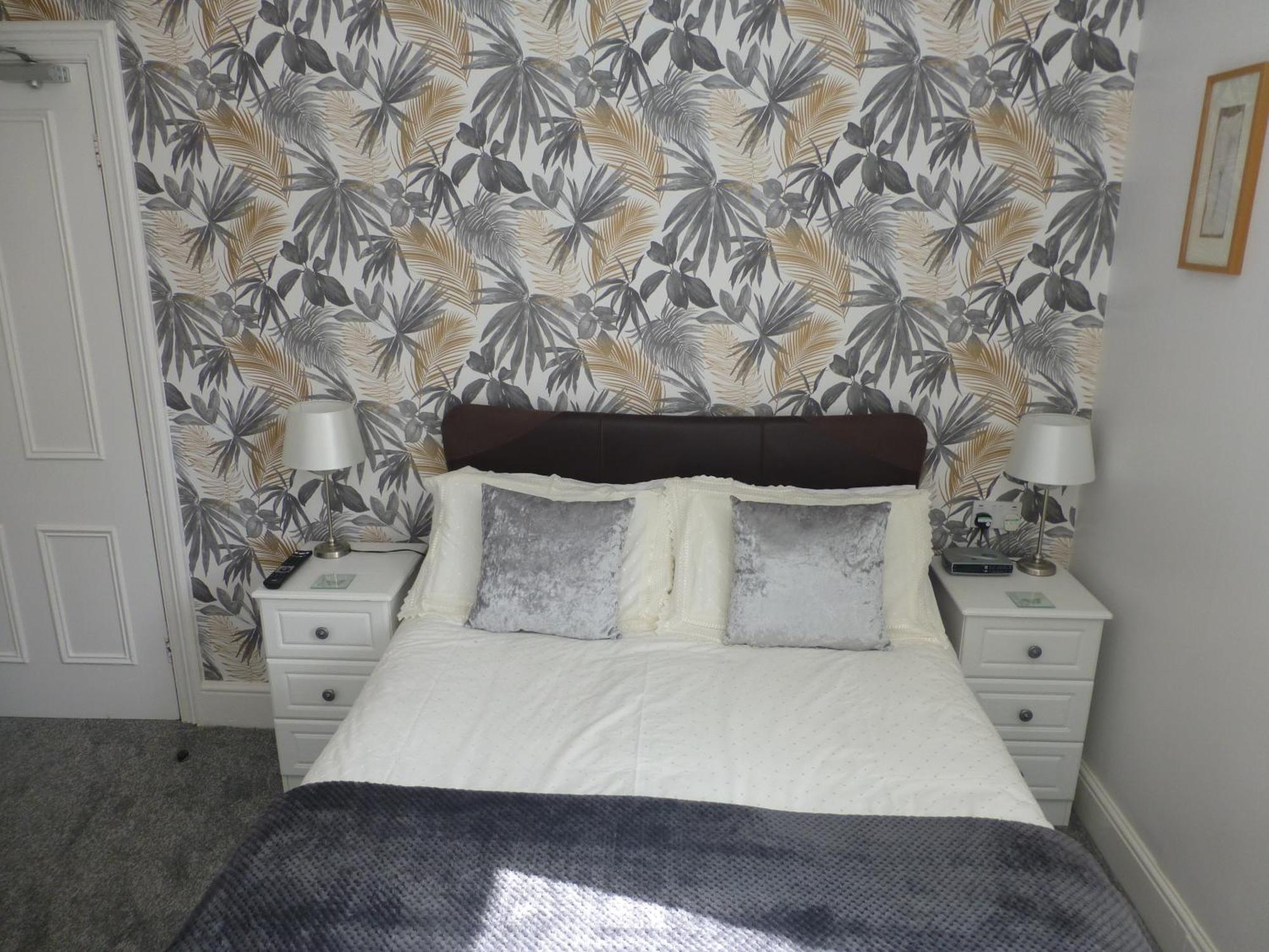 Bryn Derwen Guest House Конви Экстерьер фото